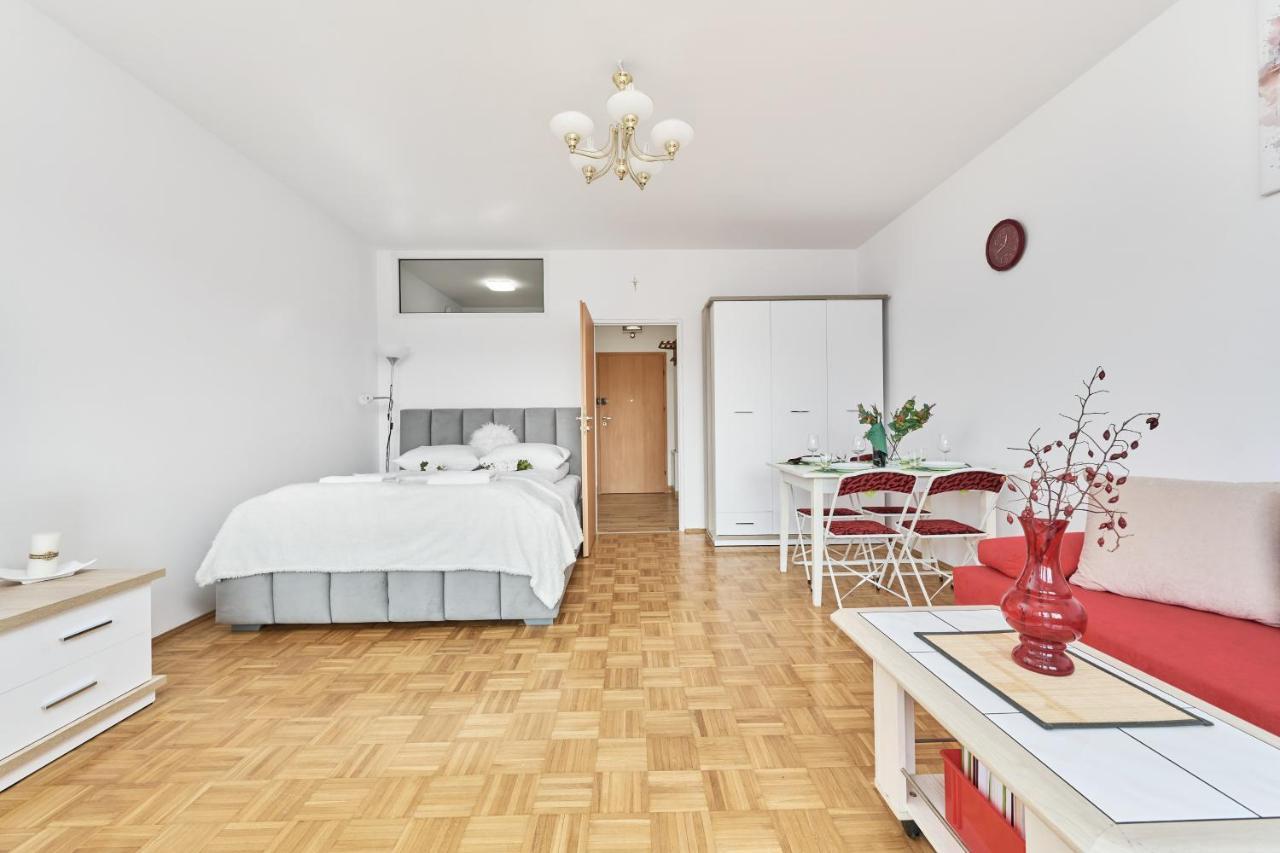 Legnicka By Renters * Wroclaw
