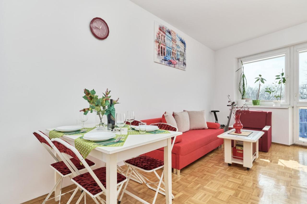 Apartment Legnicka By Renters Wroclaw